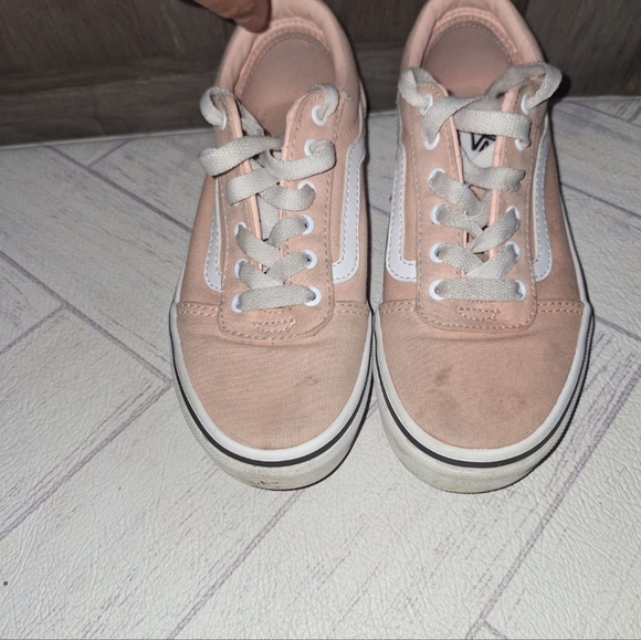 Vans light pink shoes size 13c - Picture 2 of 6